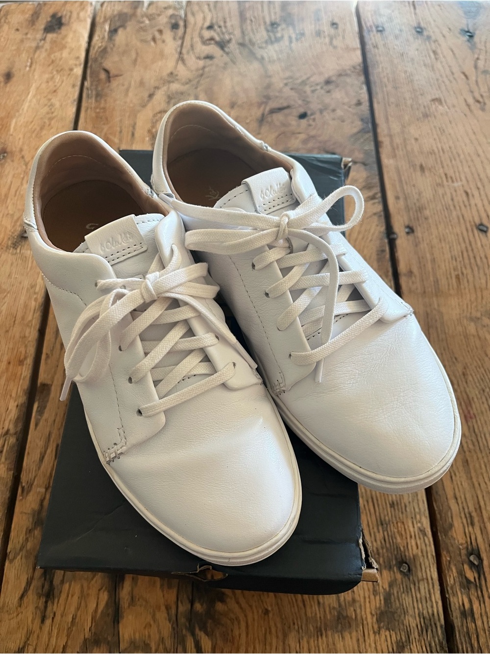 Olukai White Leather Woman’s Casual Sneakers